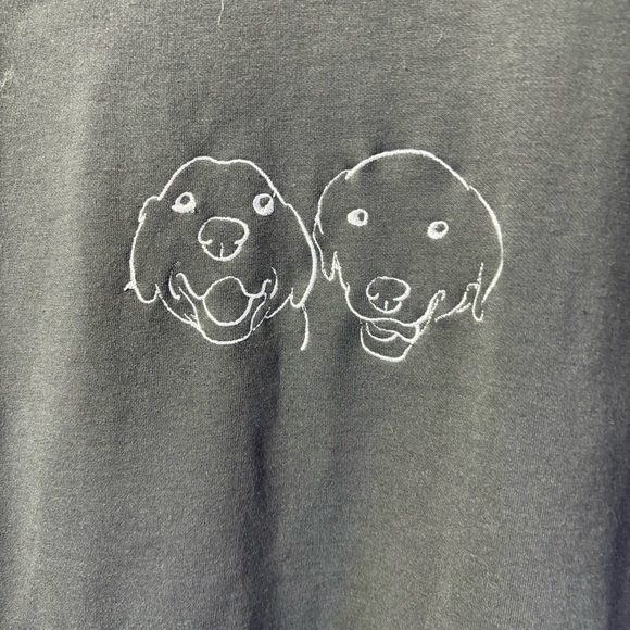 Embroidered Dog design Gray Graphic Crewneck Sweater Small - Picture 2 of 6